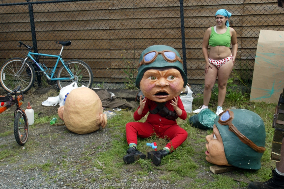 extraordinary-giant-babies