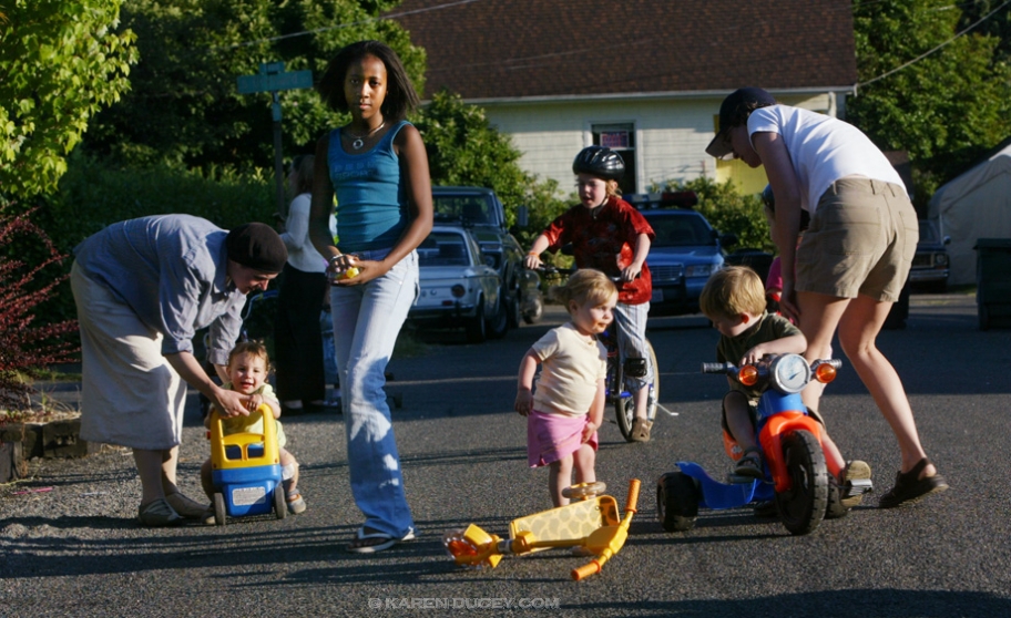 extraordinary-block-party-ducey-2